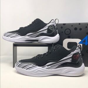Q4 White Streak 495 Lo SP White Black Men’s Basketball Shoes - Size 11